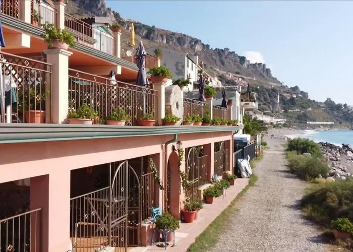 Fondaco Parrino Mare